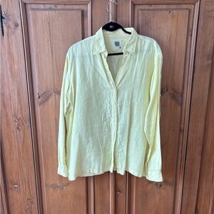 Women's Light Yellow Button-Down Linen Shirt